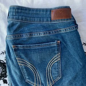 Hollister Distressed Low Rise Boot Size 9R W29 L32